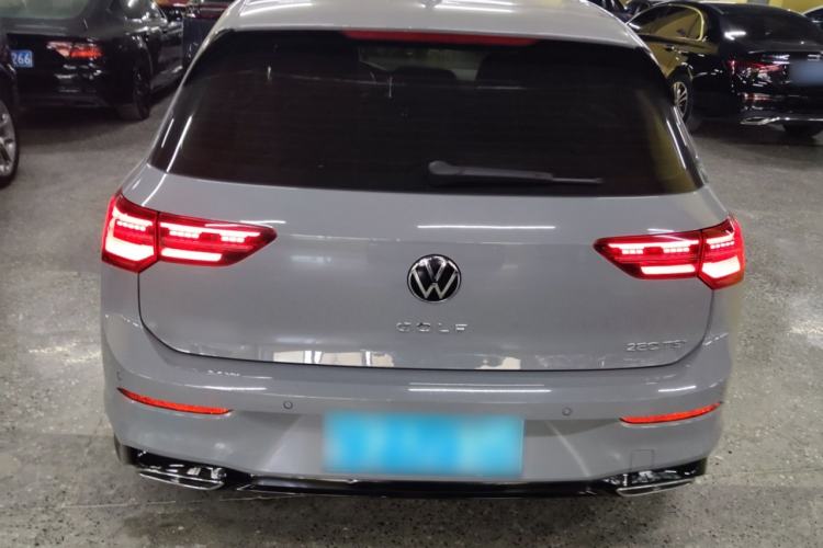 Used Volkswagen Golf 2023 Facelift 280TSI DSG R-Line Exterior 4