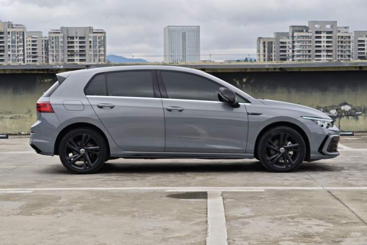 Used Volkswagen Golf 2023 280TSI DSG R-Line Lite Exterior 7