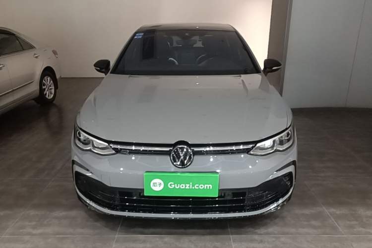 Used Volkswagen Golf 2023 Facelift 280TSI DSG R-Line Front