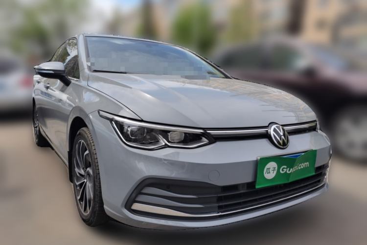 Used Volkswagen Golf 2023 Facelift 280TSI DSG Pro Front Right 45 Deg