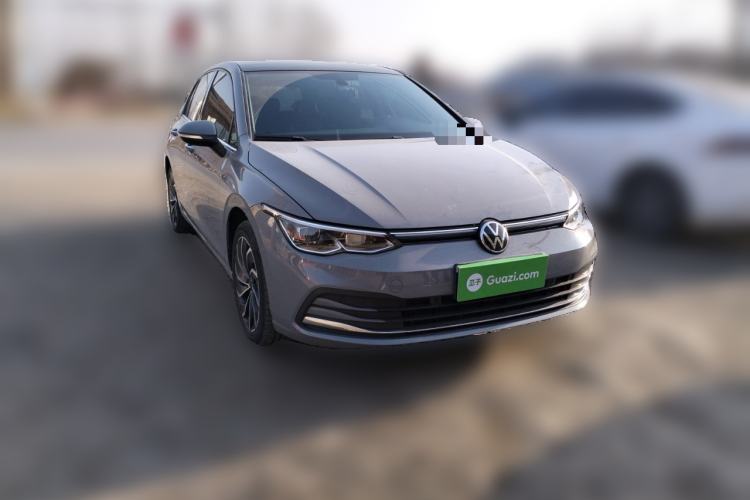 Used Volkswagen Golf 2023 Facelift 280TSI DSG Pro Front Right 45 Deg