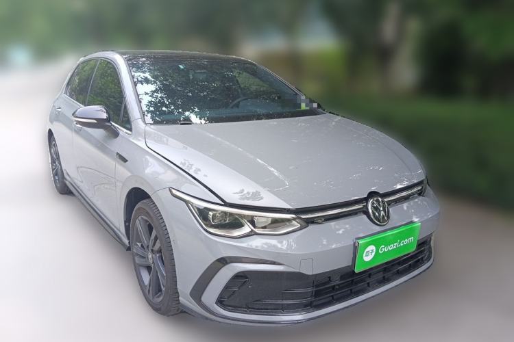 Used Volkswagen Golf 2023 280TSI DSG R-Line Lite Front Right 45 Deg