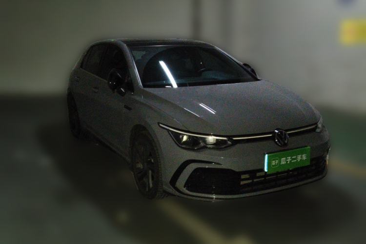 Used Volkswagen Golf 2023 Facelift 280TSI DSG R-Line Lite Front Right 45 Deg