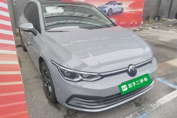 Used Volkswagen Golf 2023 Facelift 280TSI DSG Pro Front Right 45 Deg