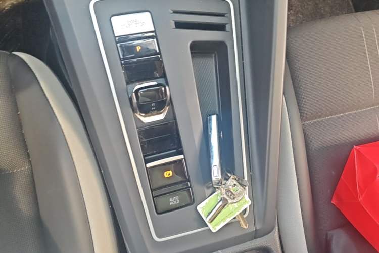 Used Volkswagen Golf 2023 Facelift 280TSI DSG Pro Gear Lever
