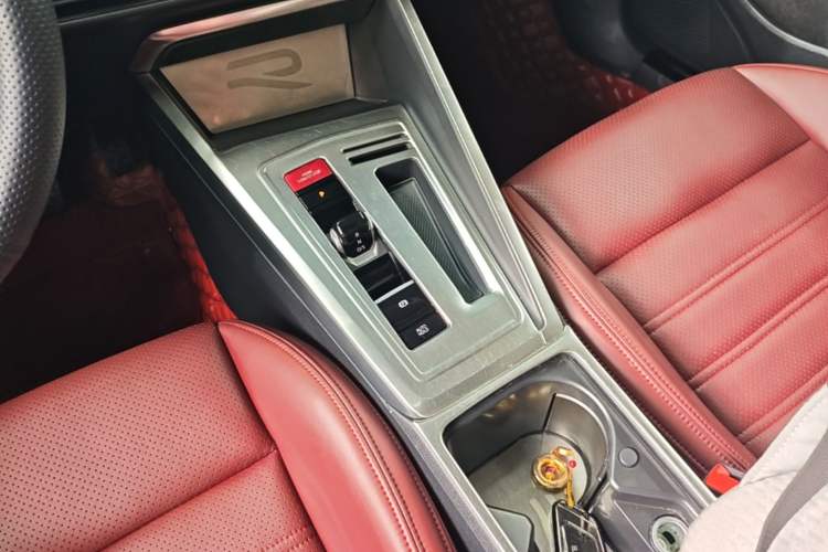 Used Volkswagen Golf 2023 280TSI DSG Pro Gear Lever