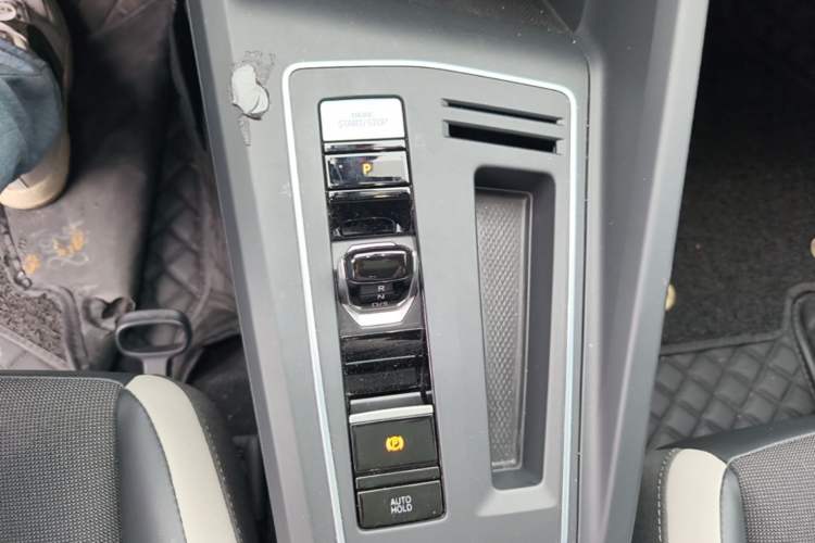 Used Volkswagen Golf 2023 Facelift 280TSI DSG Pro Gear Lever