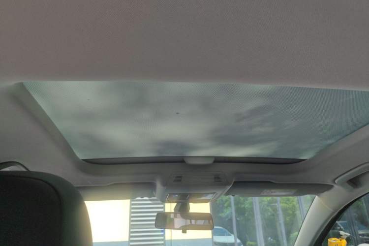 Used Volkswagen Golf 2023 Facelift 280TSI DSG Pro Headliner