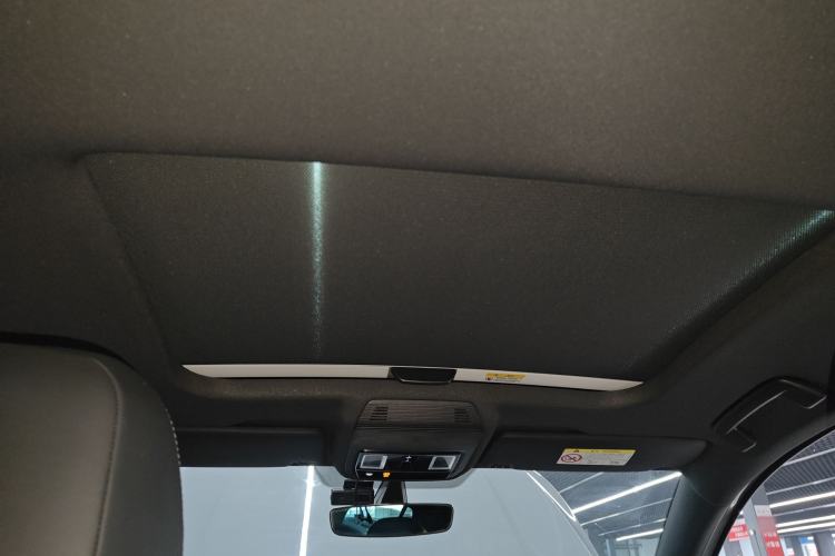 Used Volkswagen Golf 2023 Facelift 280TSI DSG R-Line Lite Headliner