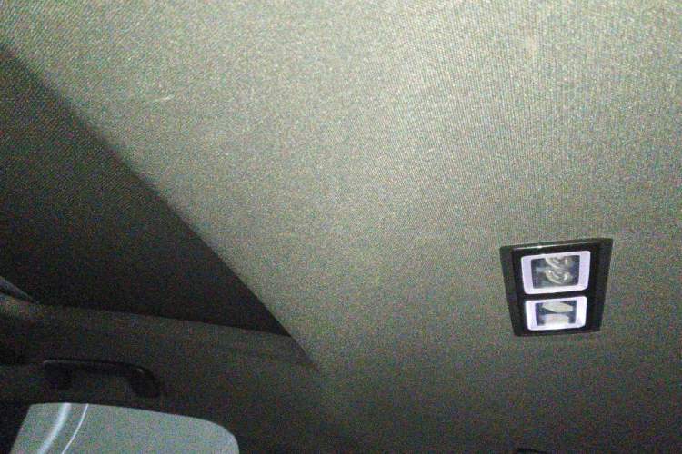 Used Volkswagen Golf 2023 Facelift 280TSI DSG R-Line Lite Headliner