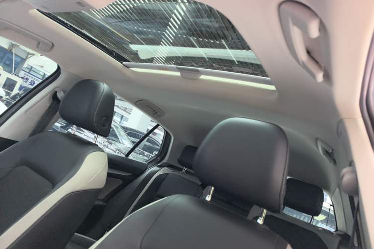 Used Volkswagen Golf 2023 280TSI DSG Pro Headliner