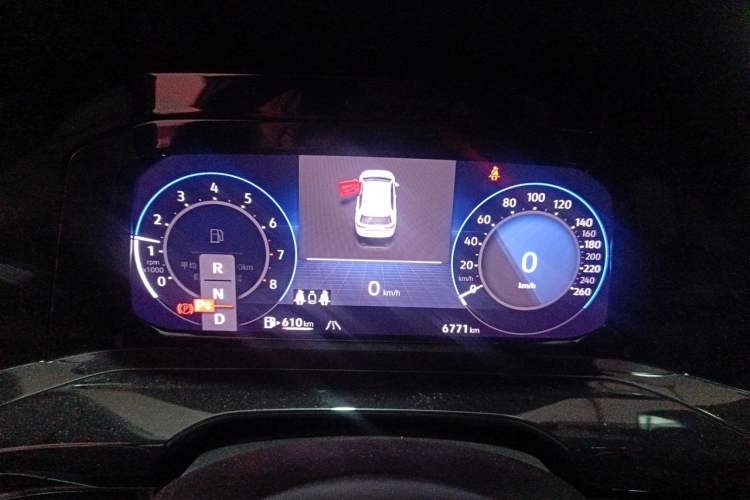 Used Volkswagen Golf 2023 280TSI DSG R-Line Instrument Cluster