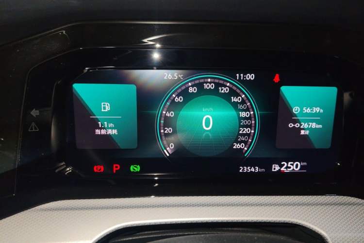 Used Volkswagen Golf 2023 280TSI DSG Pro Instrument Cluster