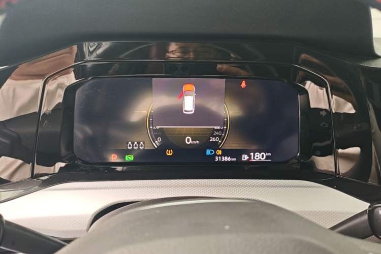 Used Volkswagen Golf 2023 280TSI DSG Pro Instrument Cluster