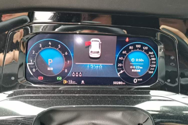 Used Volkswagen Golf 2023 Facelift 280TSI DSG R-Line Lite Instrument Cluster