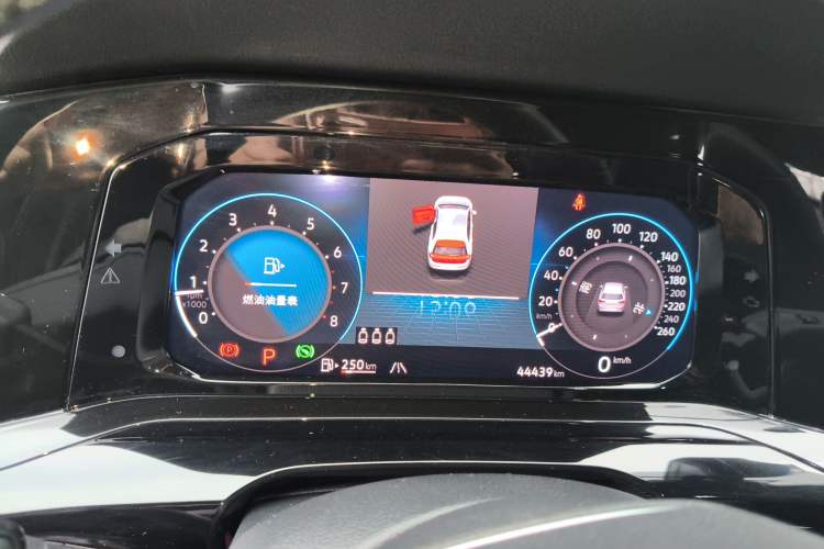 Used Volkswagen Golf 2023 280TSI DSG R-Line Lite Instrument Cluster