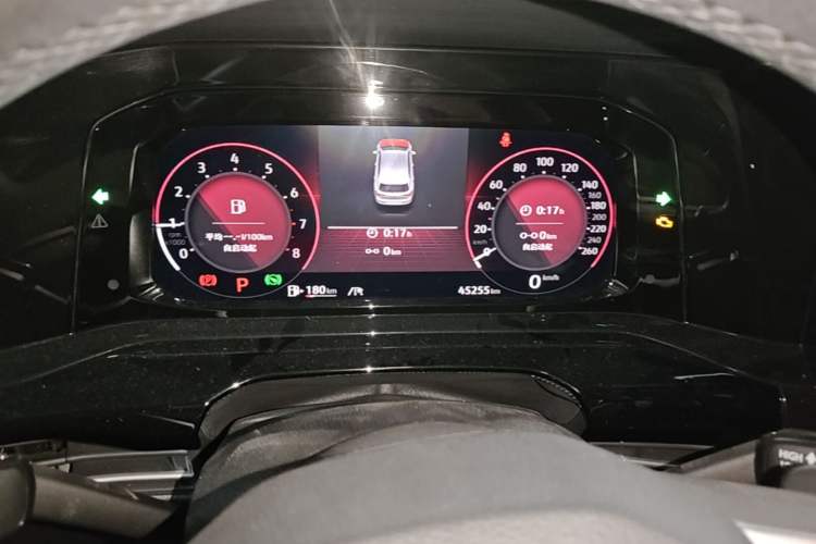 Used Volkswagen Golf 2023 280TSI DSG R-Line Lite Instrument Cluster