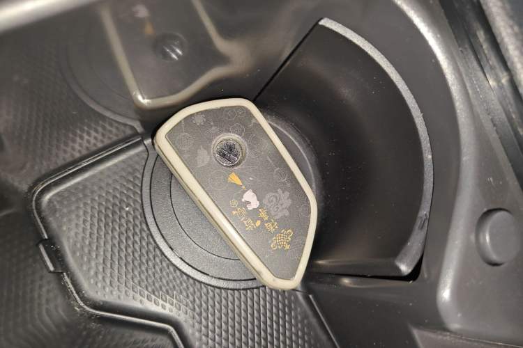 Used Volkswagen Golf 2023 Facelift 280TSI DSG R-Line Lite Interior 1