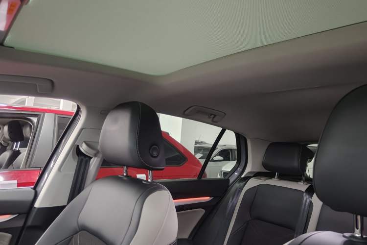 Used Volkswagen Golf 2023 Facelift 280TSI DSG Pro Interior 6