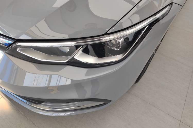 Used Volkswagen Golf 2023 Facelift 280TSI DSG Pro Left Front Headlight