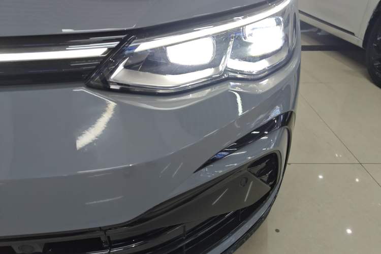 Used Volkswagen Golf 2023 Facelift 280TSI DSG R-Line Left Front Headlight