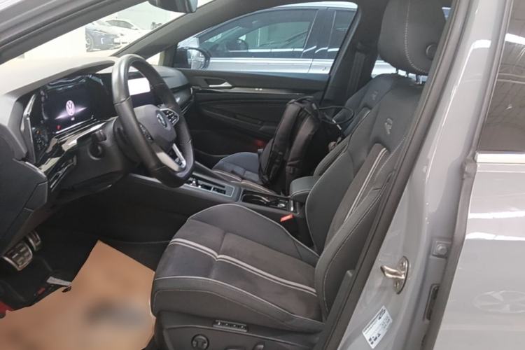 Used Volkswagen Golf 2023 Facelift 280TSI DSG R-Line Lite Left Front Seat