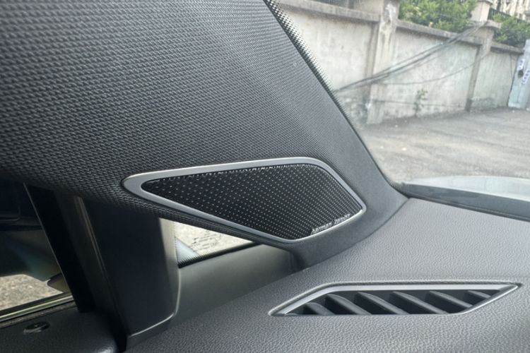 Used Volkswagen Golf 2023 Facelift 280TSI DSG R-Line Lite Left Front Seat