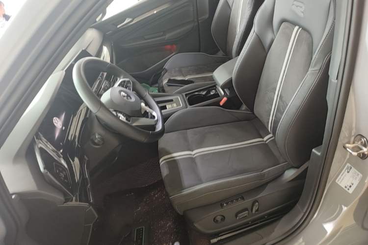 Used Volkswagen Golf 2023 280TSI DSG R-Line Lite Left Front Seat