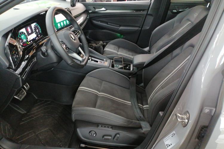 Used Volkswagen Golf 2023 Facelift 280TSI DSG R-Line Lite Left Front Seat