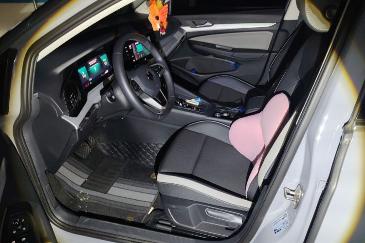 Used Volkswagen Golf 2023 280TSI DSG Pro Left Front Seat