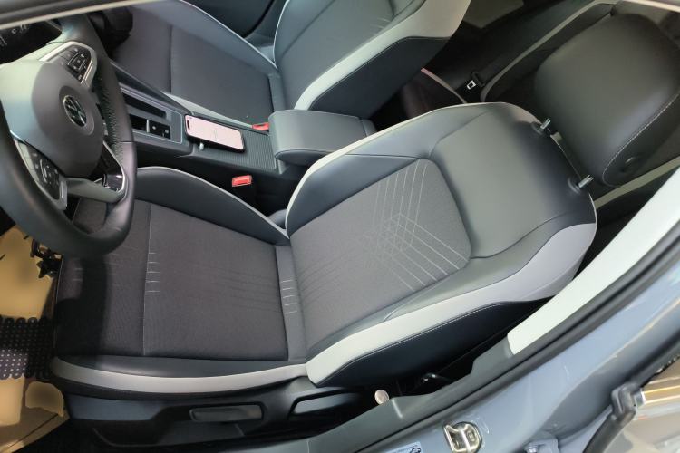 Used Volkswagen Golf 2023 Facelift 280TSI DSG Pro Left Front Seat