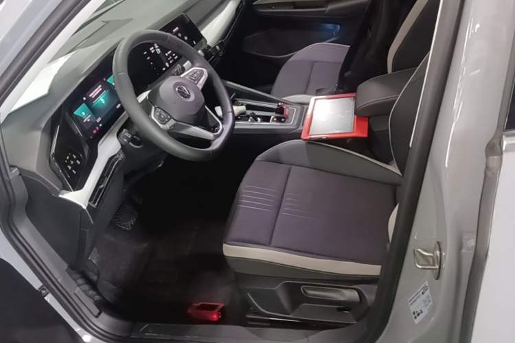 Used Volkswagen Golf 2023 280TSI DSG Pro Left Front Seat