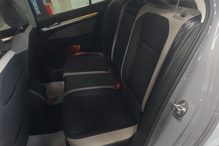 Used Volkswagen Golf 2023 Facelift 280TSI DSG Pro Left Rear Seat