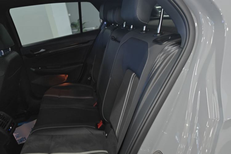 Used Volkswagen Golf 2023 Facelift 280TSI DSG R-Line Left Rear Seat