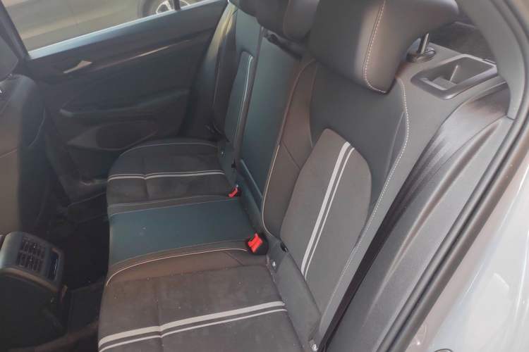 Used Volkswagen Golf 2023 Facelift 280TSI DSG R-Line Lite Left Rear Seat