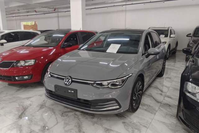 Ojetý Volkswagen Golf 2023 Facelift 280TSI DSG Pro