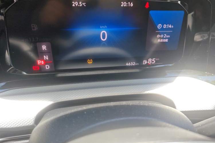 Used Volkswagen Golf 2023 Facelift 280TSI DSG Pro Odometer Close Up