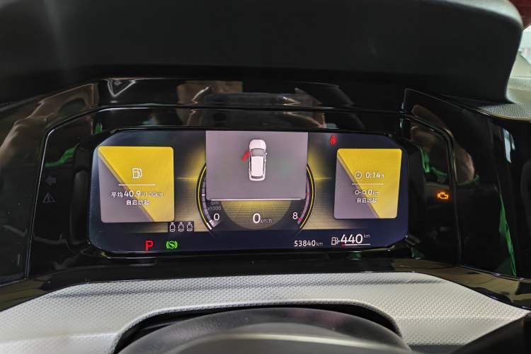 Used Volkswagen Golf 2023 280TSI DSG Pro Odometer Close Up
