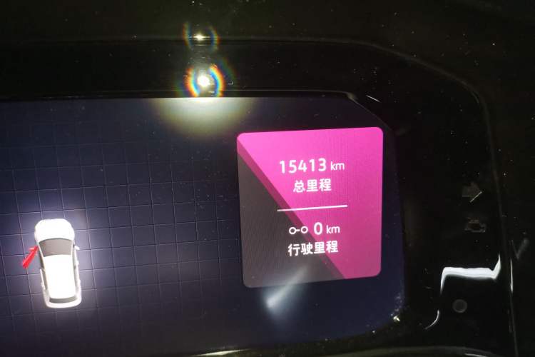 Used Volkswagen Golf 2023 Facelift 280TSI DSG Pro Odometer Close Up