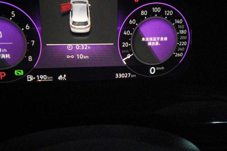 Used Volkswagen Golf 2023 Facelift 280TSI DSG R-Line Lite Odometer Close Up