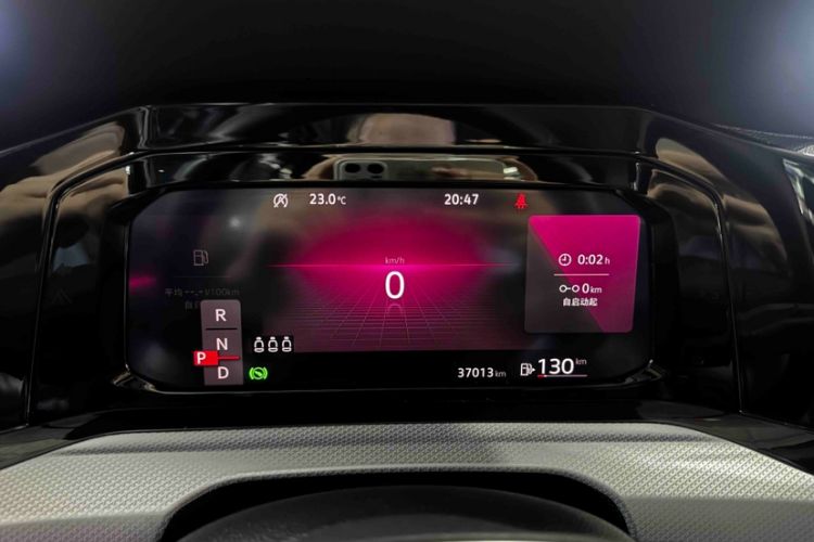 Used Volkswagen Golf 2023 Facelift 280TSI DSG Pro Odometer Close Up