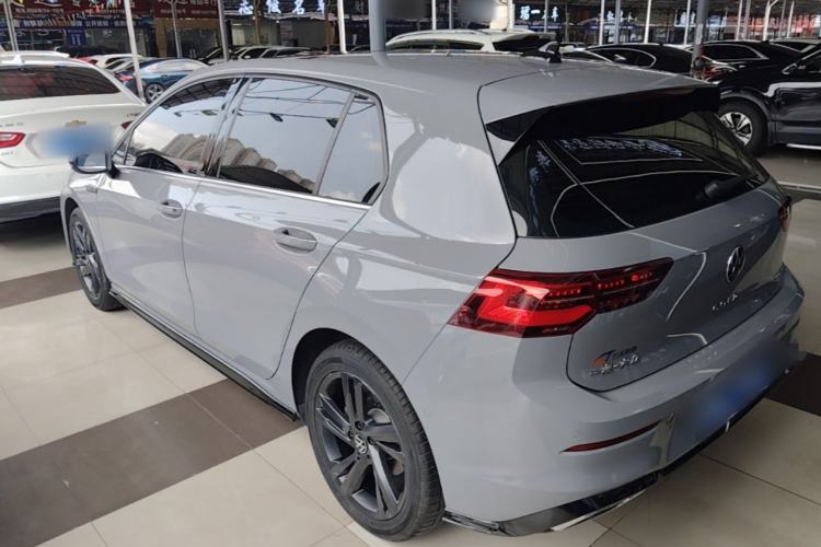 Used Volkswagen Golf 2023 Facelift 280TSI DSG R-Line Rear Left 45 Deg
