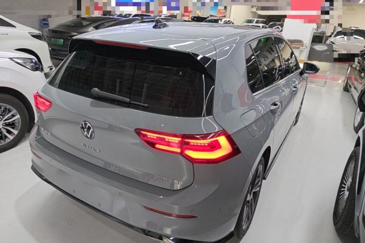 Used Volkswagen Golf 2023 Facelift 280TSI DSG R-Line Rear Right 45 Deg