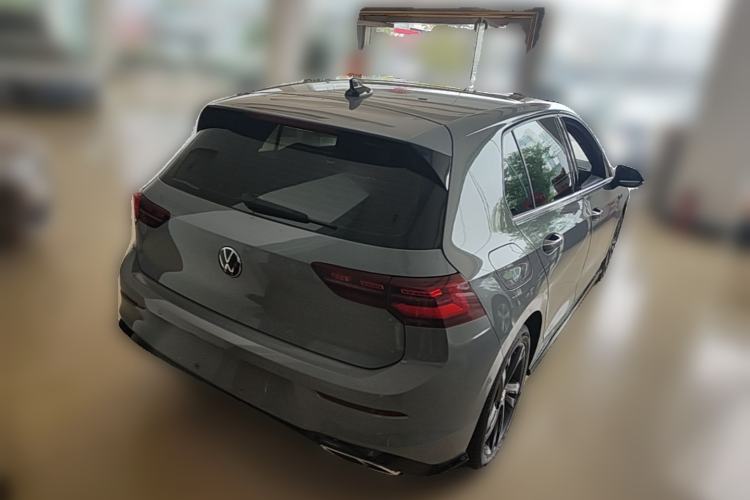 Used Volkswagen Golf 2023 280TSI DSG R-Line Lite Rear Right 45 Deg