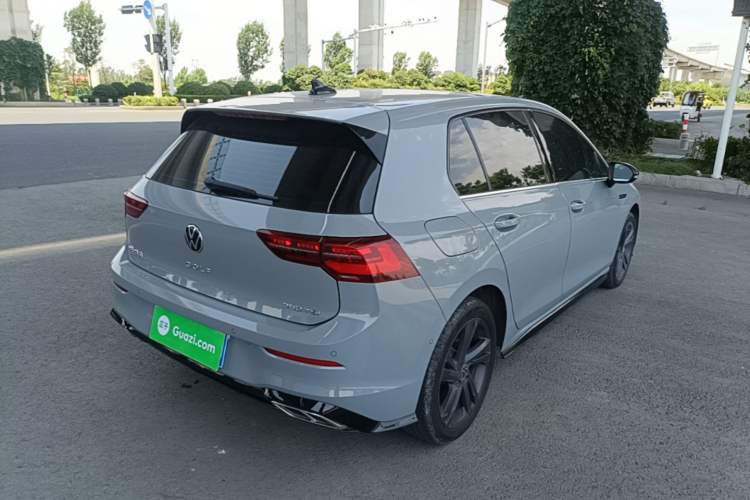 Used Volkswagen Golf 2023 Facelift 280TSI DSG R-Line Lite Rear Right 45 Deg