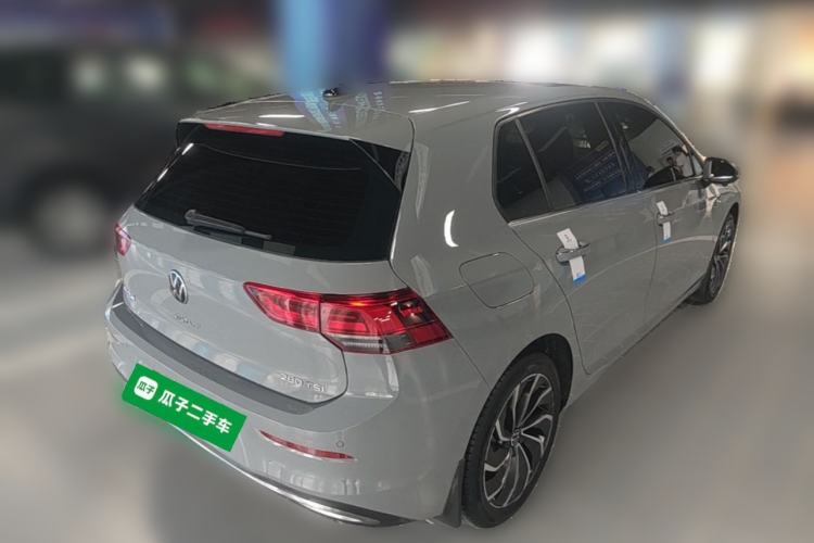 Used Volkswagen Golf 2023 Facelift 280TSI DSG Pro Rear Right 45 Deg