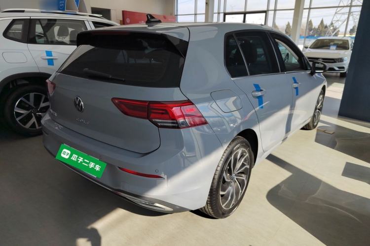 Used Volkswagen Golf 2023 Facelift 280TSI DSG Pro Rear Right 45 Deg