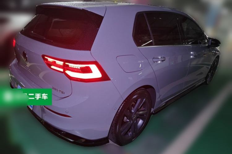 Used Volkswagen Golf 2023 Facelift 280TSI DSG R-Line Rear Right 45 Deg