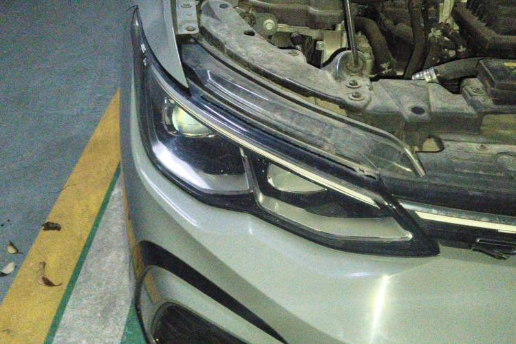 Used Volkswagen Golf 2023 Facelift 280TSI DSG R-Line Lite Right Front Headlight