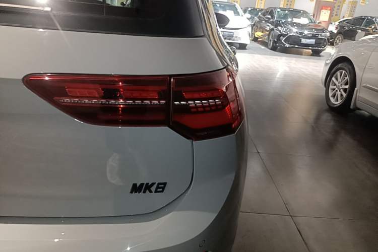 Used Volkswagen Golf 2023 Facelift 280TSI DSG R-Line Right Rear Taillight